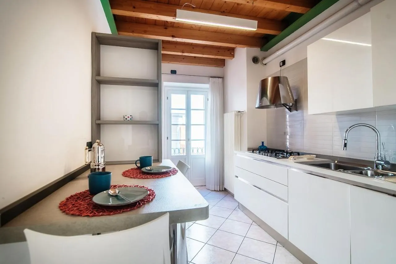 Appartamento Centro Storico Como 0*,  Italy